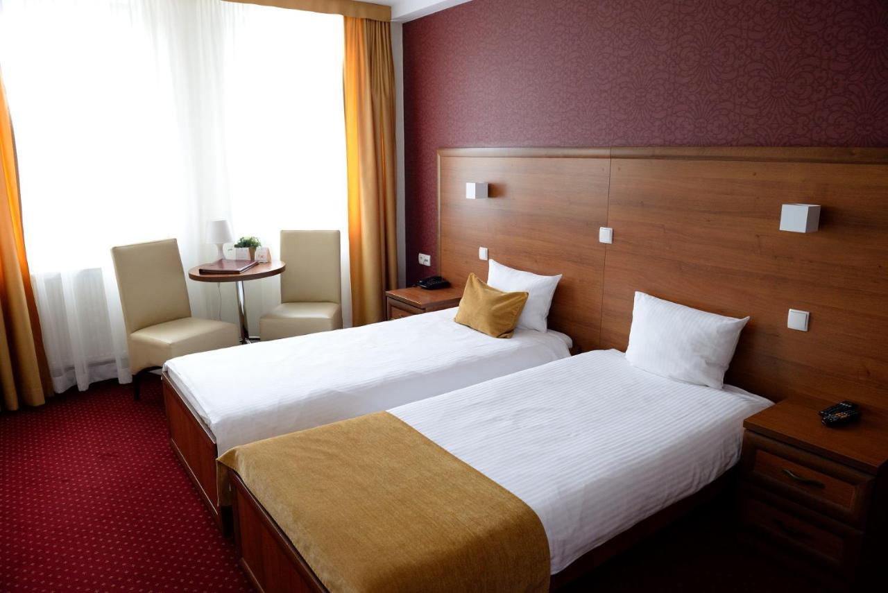 Quest Hotel - Dawniej Hotel Planeta 布热斯科 外观 照片