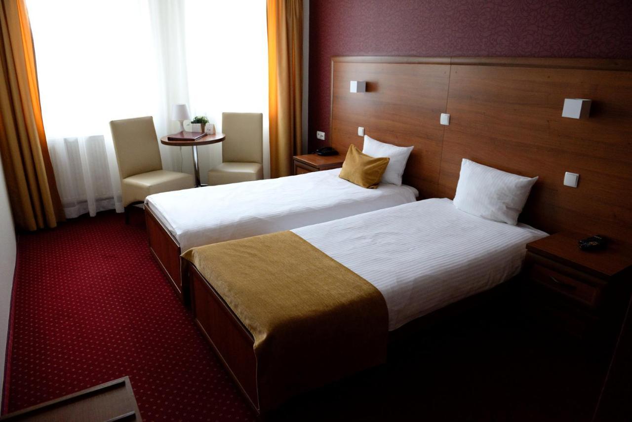Quest Hotel - Dawniej Hotel Planeta 布热斯科 外观 照片