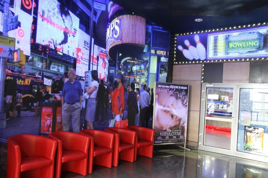 Quest Hotel - Dawniej Hotel Planeta 布热斯科 外观 照片